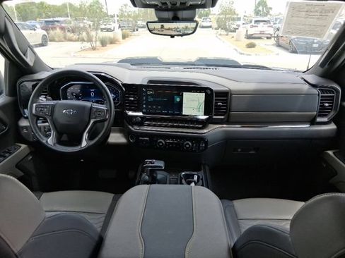 Used 2025 Chevrolet Silverado 1500 ZR2 w/ Technology Package AWD/4WD image 10