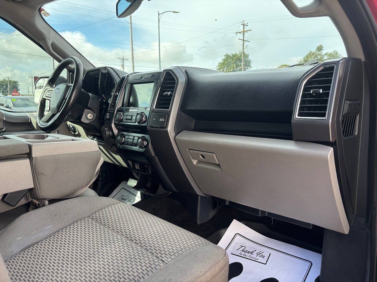 Used 2016 Ford F150 XLT w/ Equipment Group 302A Luxury RWD image 27