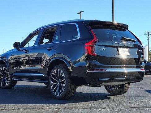New 2026 Volvo XC90 B6 Plus image 4