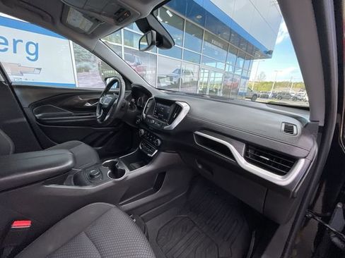 Certified 2023 GMC Terrain SLE FWD image 27