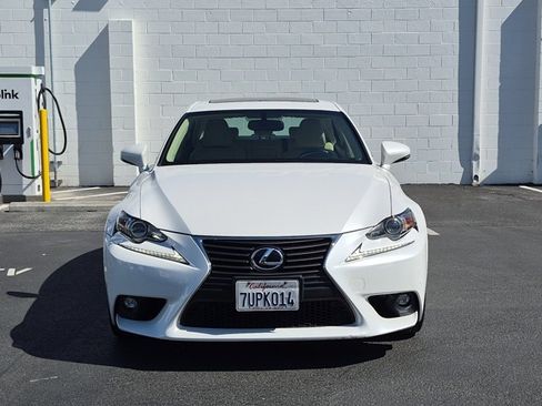 Used 2016 Lexus IS 200t RWD image 2