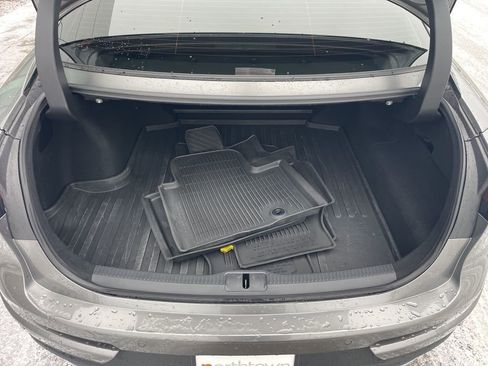 Used 2025 Toyota Crown Platinum image 6