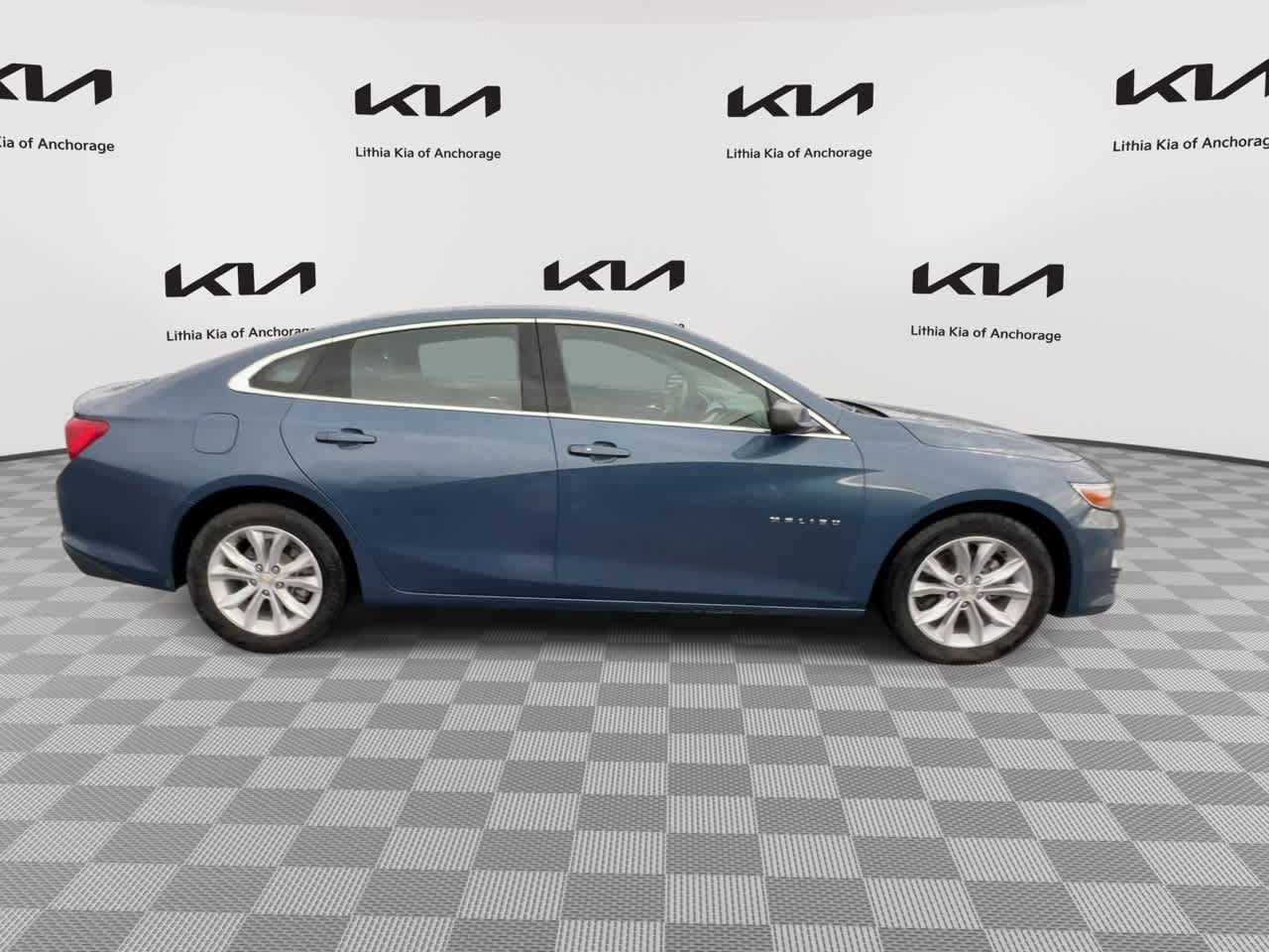 Used 2024 Chevrolet Malibu LT FWD image 9