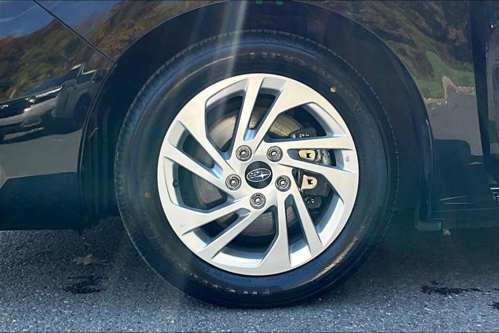 Used 2024 Subaru Impreza 2.0i AWD/4WD image 16