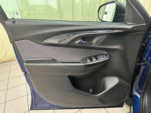 Used 2023 Chevrolet TrailBlazer LS image 31