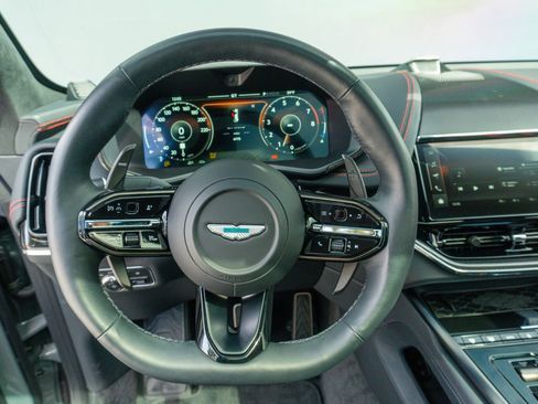 Used 2025 Aston Martin DBX 707 image 72