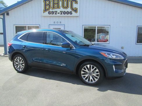 Used 2020 Ford Escape Titanium AWD/4WD image 1