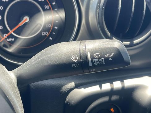 Used 2023 Jeep Gladiator Sport AWD/4WD image 24