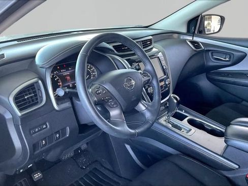 Used 2021 Nissan Murano SV FWD image 12