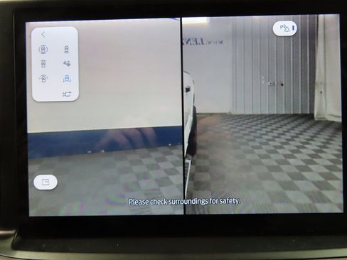 Used 2024 Ford F150 XLT w/ Tow/Haul Package image 16