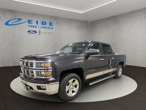 Used 2015 Chevrolet Silverado 1500 LTZ Z71 w/ LTZ Plus Package AWD/4WD image 5