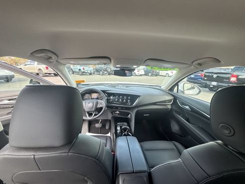 Certified 2023 Buick Envision Essence FWD image 19