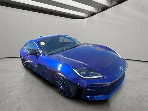 Used 2024 Toyota GR86 image 13