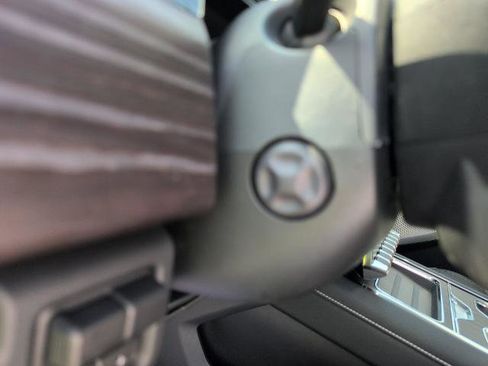 New 2025 GMC Sierra EV Denali image 23