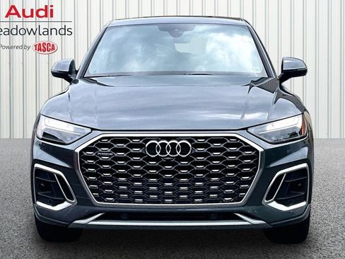 Used 2023 Audi Q5 2.0T Premium w/ Convenience Package AWD/4WD image 2