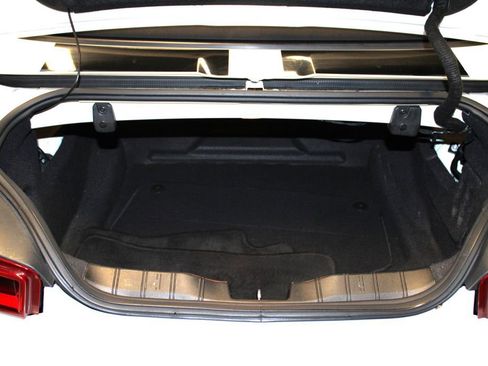 Used 2016 Chevrolet Camaro SS image 24