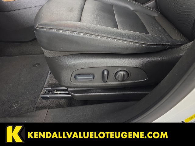 Used 2023 Chevrolet TrailBlazer ACTIV w/ Sun and Liftgate Package AWD/4WD image 24