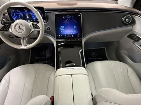 Certified 2023 Mercedes-Benz EQE 350+ 4MATIC SUV image 4