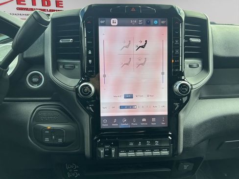New 2026 RAM 2500 Tradesman AWD/4WD image 16