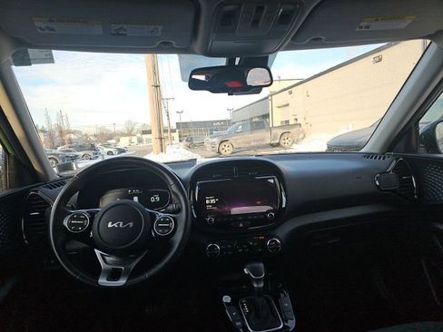 Certified 2023 Kia Soul EX image 10