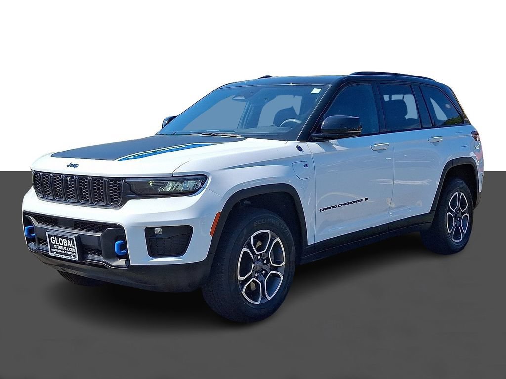 Used 2023 Jeep Grand Cherokee Trailhawk AWD/4WD image 3
