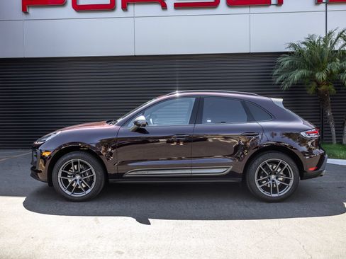 Certified 2026 Porsche Macan Turbo AWD/4WD image 2