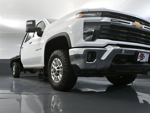 Used 2024 Chevrolet Silverado 2500 LT w/ Convenience Package AWD/4WD image 53