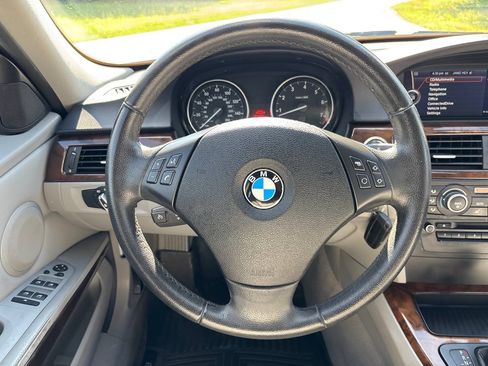 Used 2011 BMW 328i Sedan RWD image 13