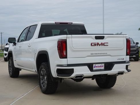 Used 2025 GMC Sierra 1500 AT4 AWD/4WD image 7