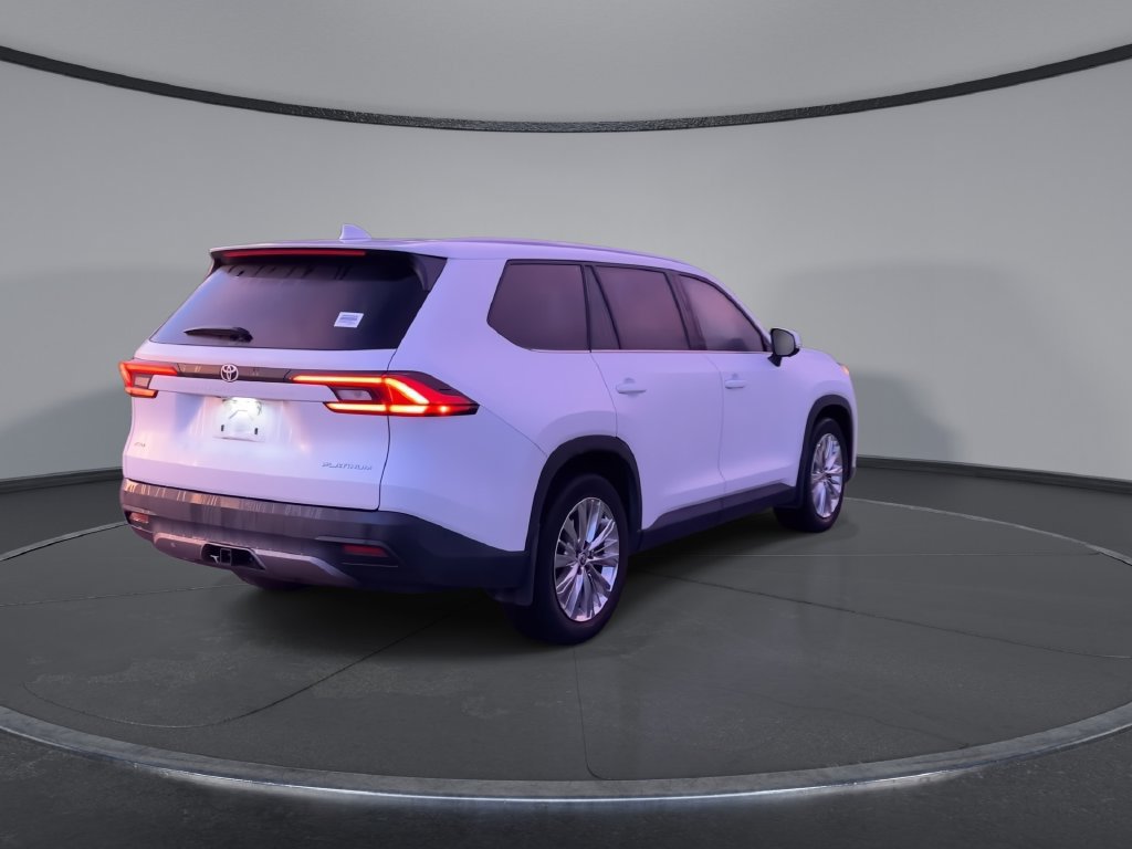 Used 2024 Toyota Grand Highlander AWD image 8