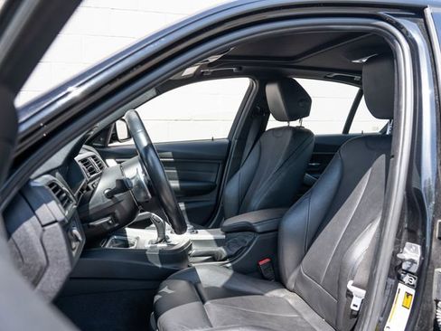 Used 2014 BMW 328i xDrive Sedan AWD/4WD image 5
