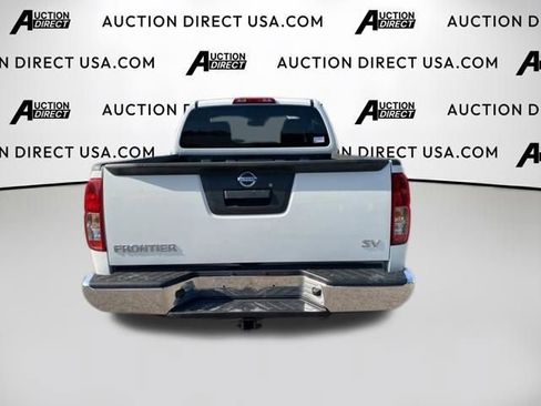 Used 2021 Nissan Frontier S w/ S Utility Package image 8