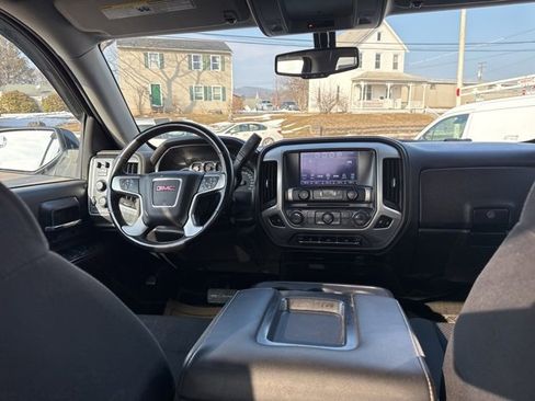 Used 2017 GMC Sierra 1500 SLE w/ SLE Value Package image 36