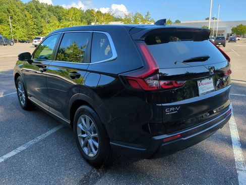 Used 2026 Honda CR-V EX image 6