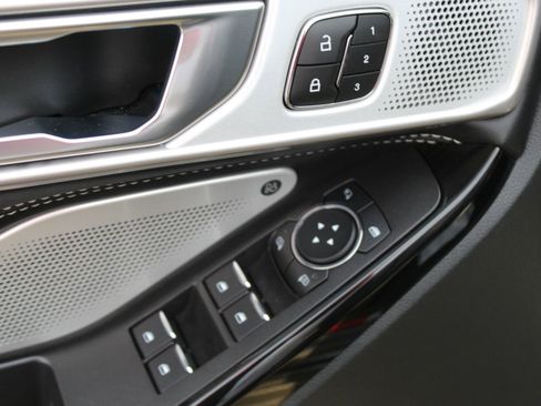 Used 2024 Ford Explorer ST w/ Equipment Group 401A image 24