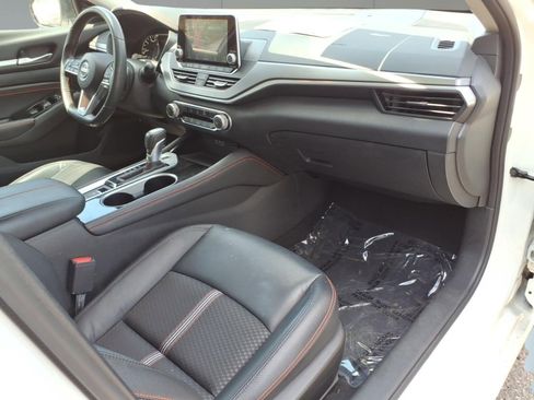 Used 2023 Nissan Altima 2.5 SR image 8
