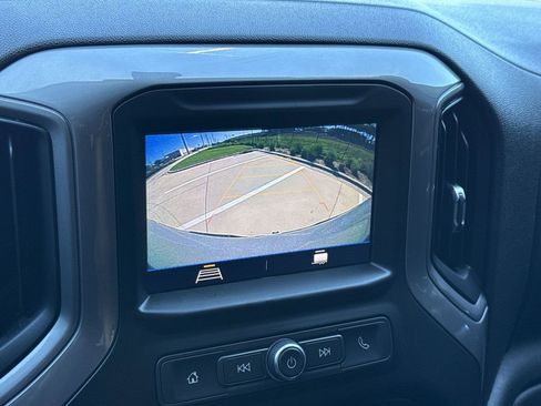 Used 2021 Chevrolet Silverado 1500 Custom image 24