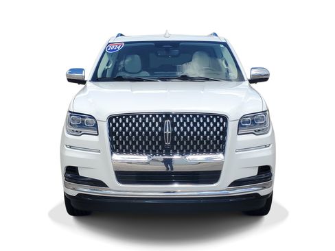 Used 2024 Lincoln Navigator L Black Label AWD/4WD image 2
