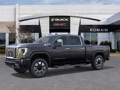 New 2026 GMC Sierra 2500 Denali w/ Denali Reserve Package image 2