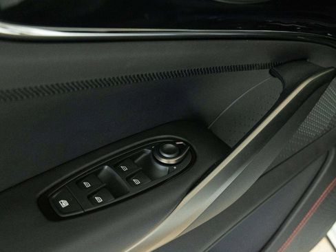 New 2026 Aston Martin DBX 707 image 22