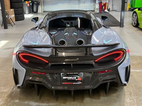 Used 2019 McLaren 600LT RWD image 24