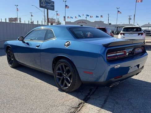 Used 2022 Dodge Challenger SXT w/ Blacktop Package image 4