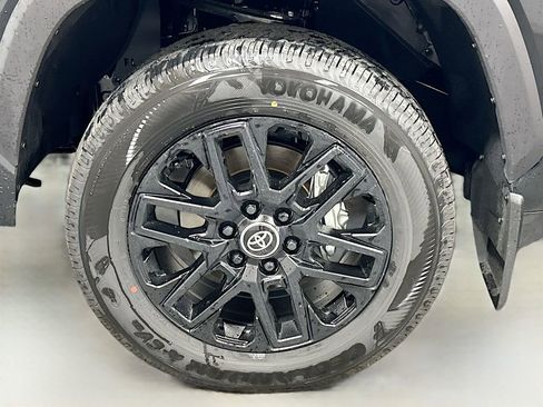 New 2026 Toyota Tundra SR5 AWD/4WD image 9