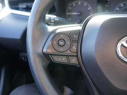 Used 2024 Toyota Corolla LE image 19