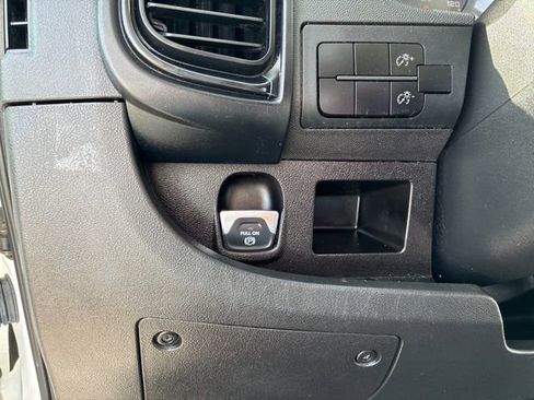 Used 2023 RAM ProMaster 2500 image 27