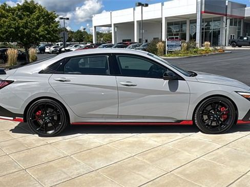 New 2025 Hyundai Elantra N image 3