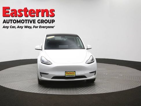 Used 2021 Tesla Model Y Long Range AWD/4WD image 46