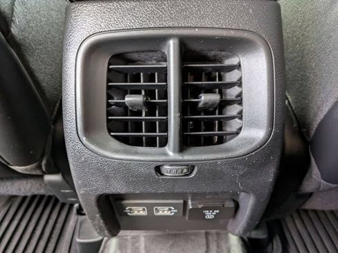 Certified 2023 Jeep Cherokee Altitude Lux w/ Mopar Interior Package AWD/4WD image 29