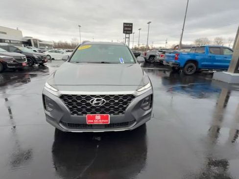 Used 2019 Hyundai Santa Fe SEL image 3