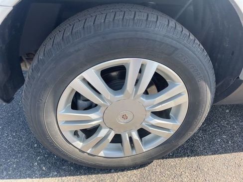 Used 2016 Cadillac SRX Luxury FWD image 28